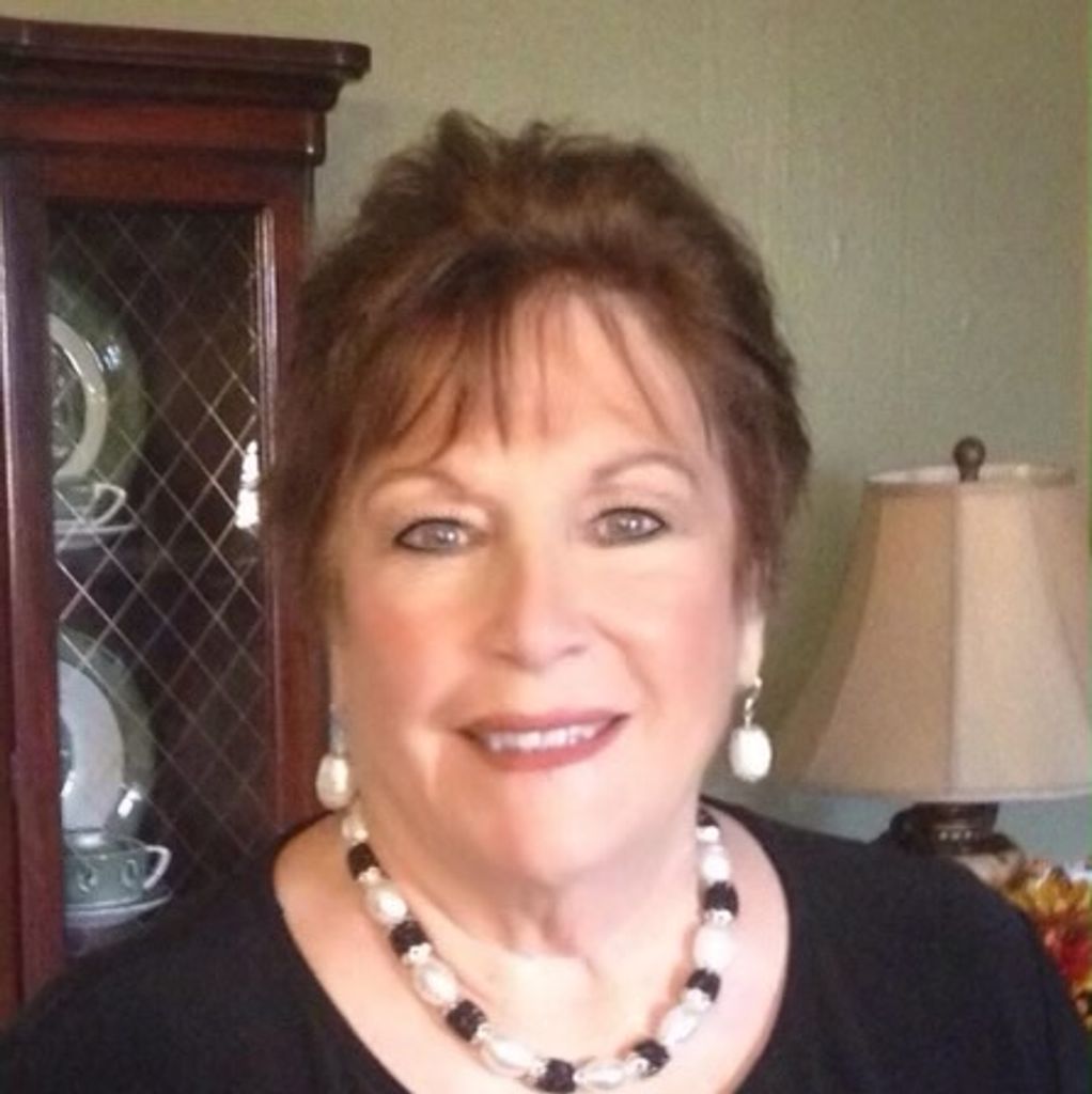 Betty Graier (Richardson)  Baxley