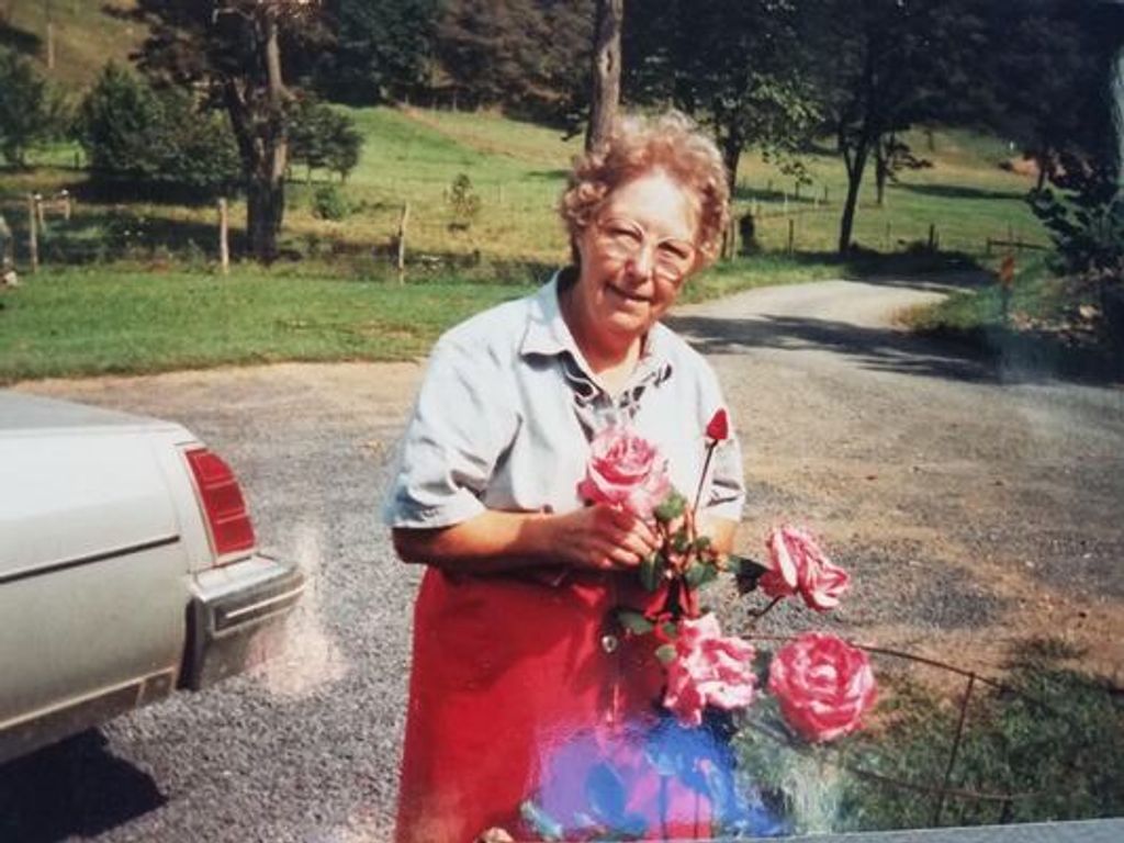 Belvia L. Halterman Profile Photo