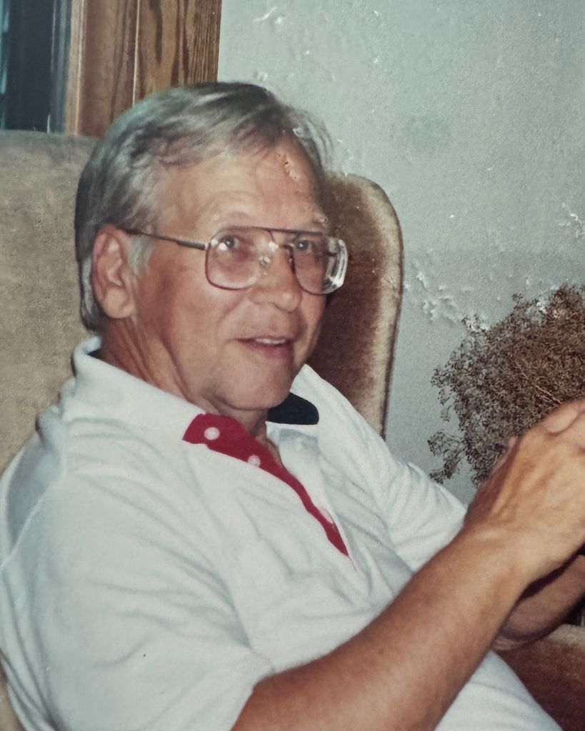Elliott William Inberg Profile Photo