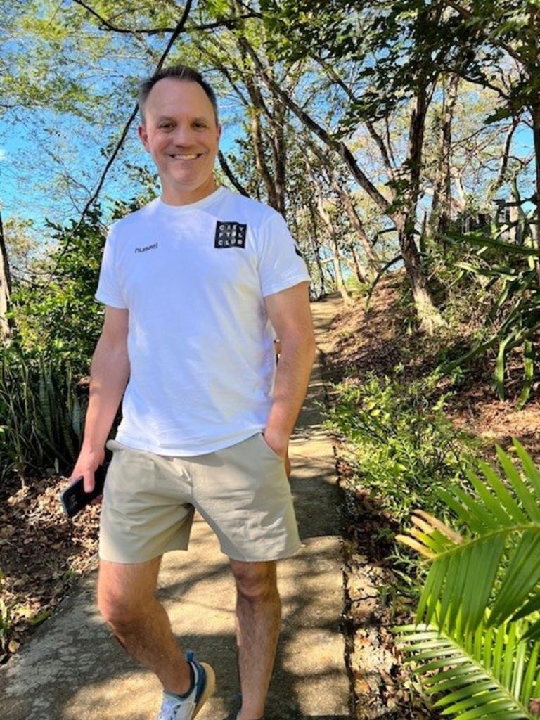 Dr. Eric Richard Thomas Profile Photo