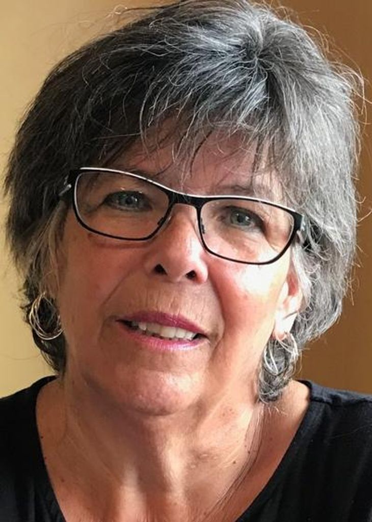 Lesley Ann Cranton Profile Photo