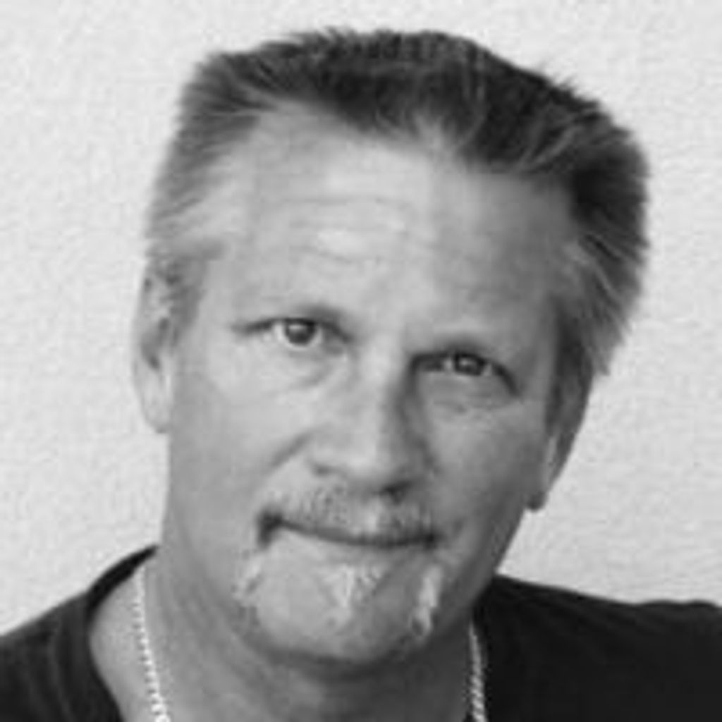 Russell Lynn Schmid Profile Photo