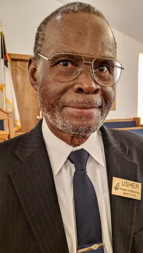 Leon Chandler Profile Photo