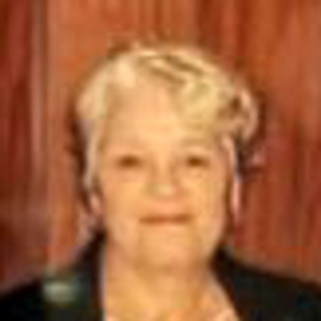 Arlene Marie Mattos Profile Photo