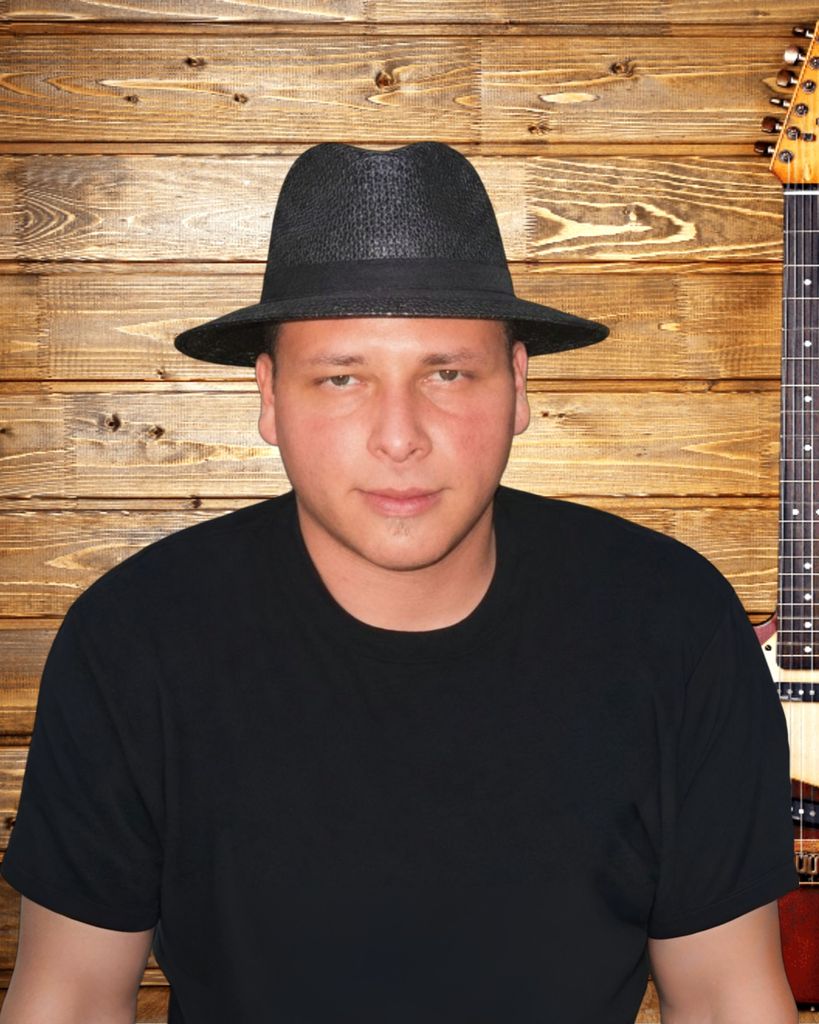 Orlando Armador Garcia Profile Photo