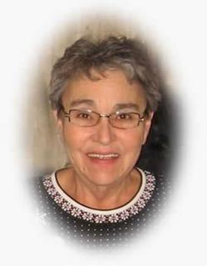Shirley Amoth Profile Photo