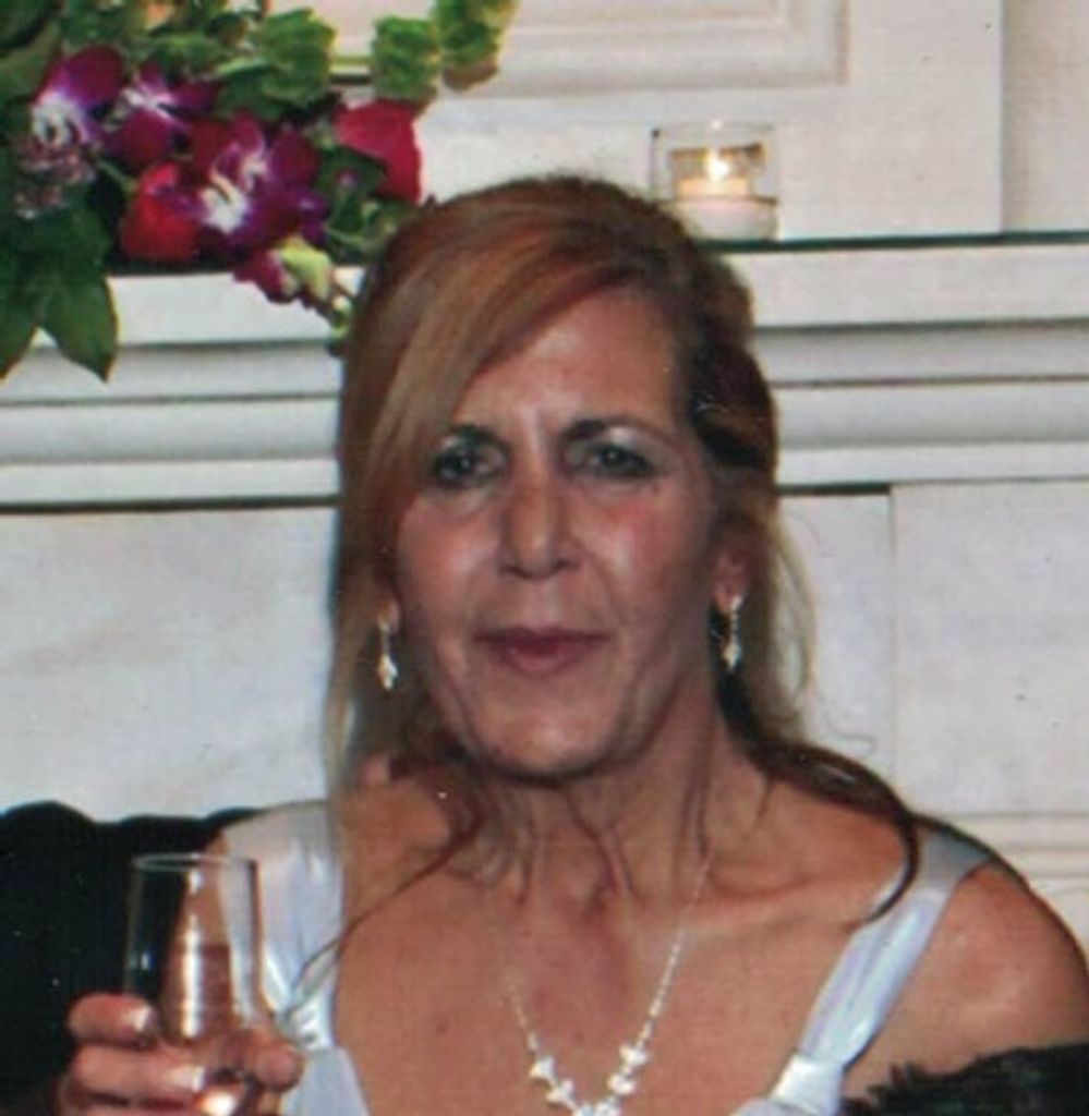 Gina E Spiegel Profile Photo