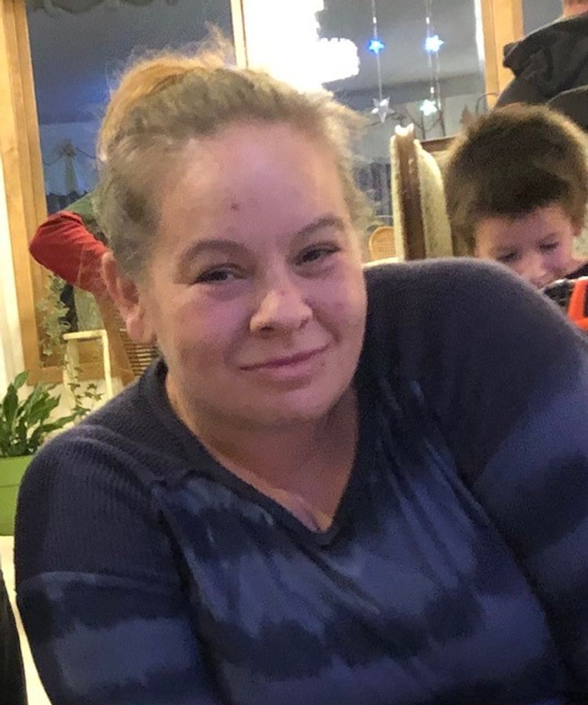 Rebecca Marie (Quenroe) Cacas Profile Photo