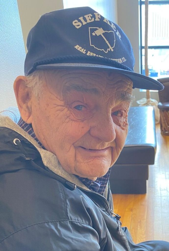 Walter J. Polasek Profile Photo