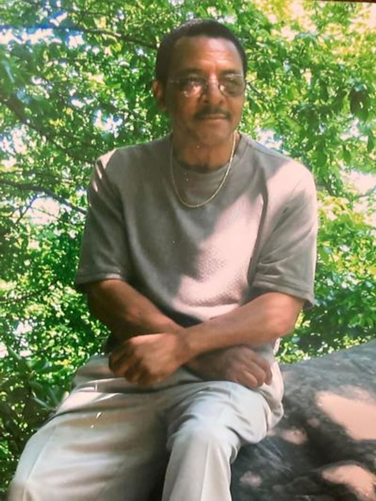 Larry Benson Collins Profile Photo