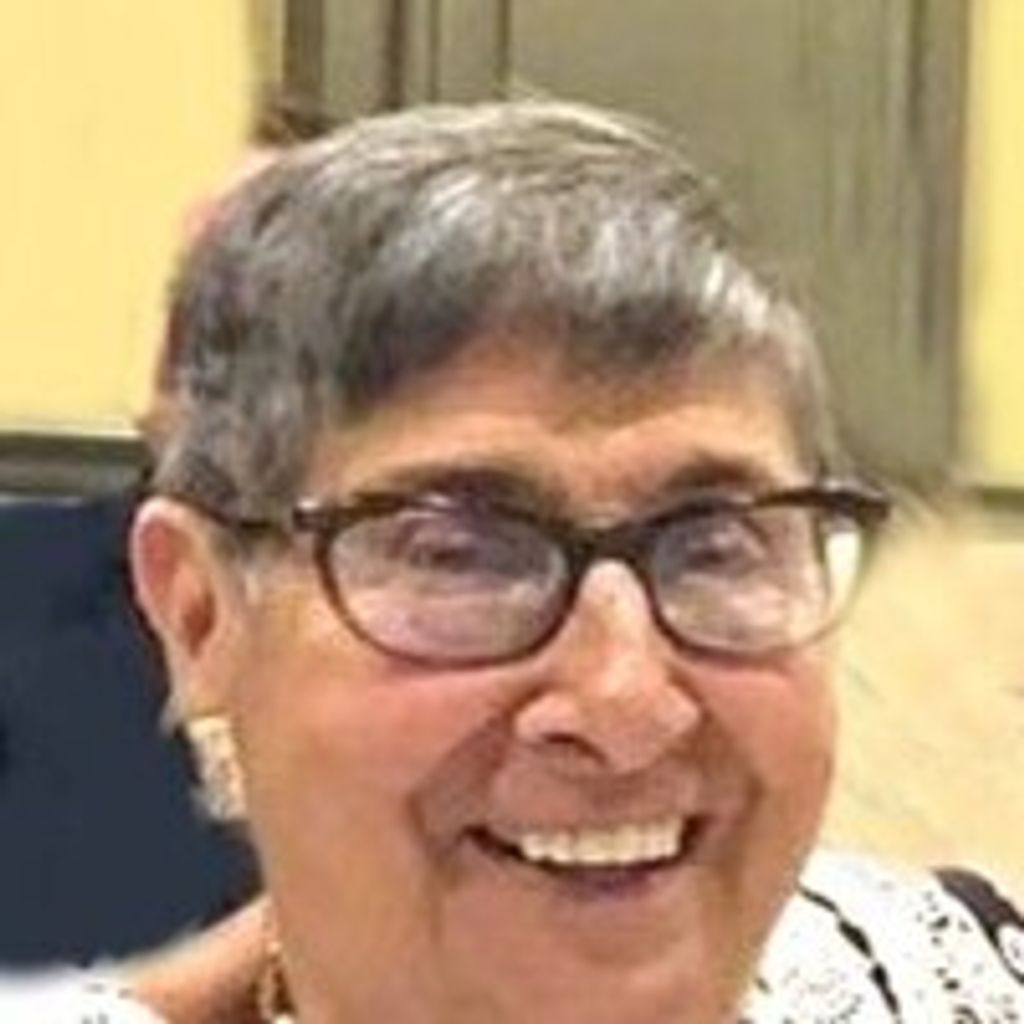 Anna Mae Gentile