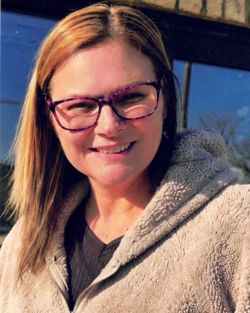 Lesli Ann Brown Profile Photo