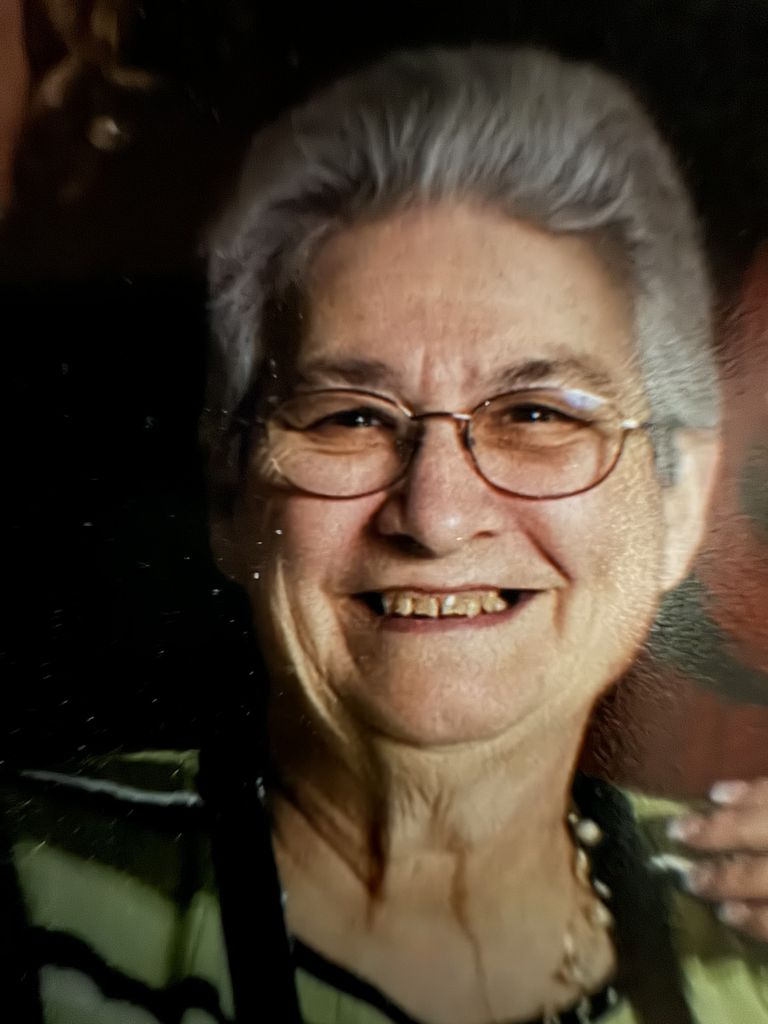 W. Yvonne Hunt