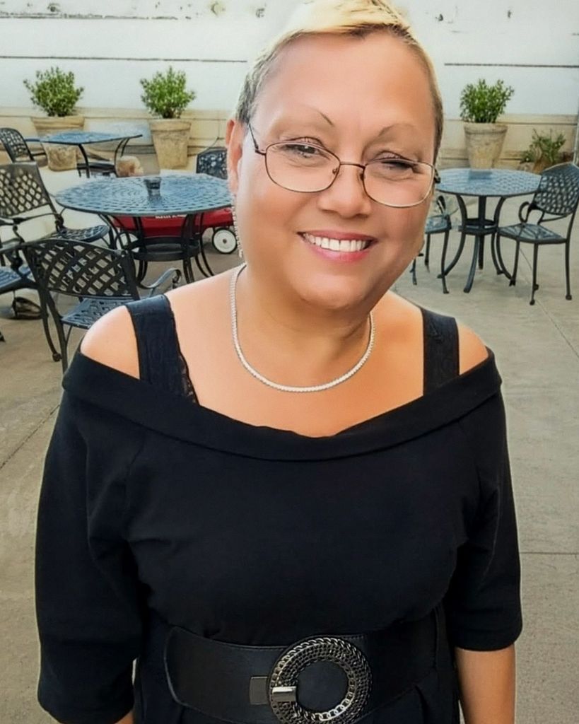Arina Marie Menard