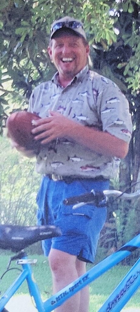 Derwood L Holbrook Profile Photo