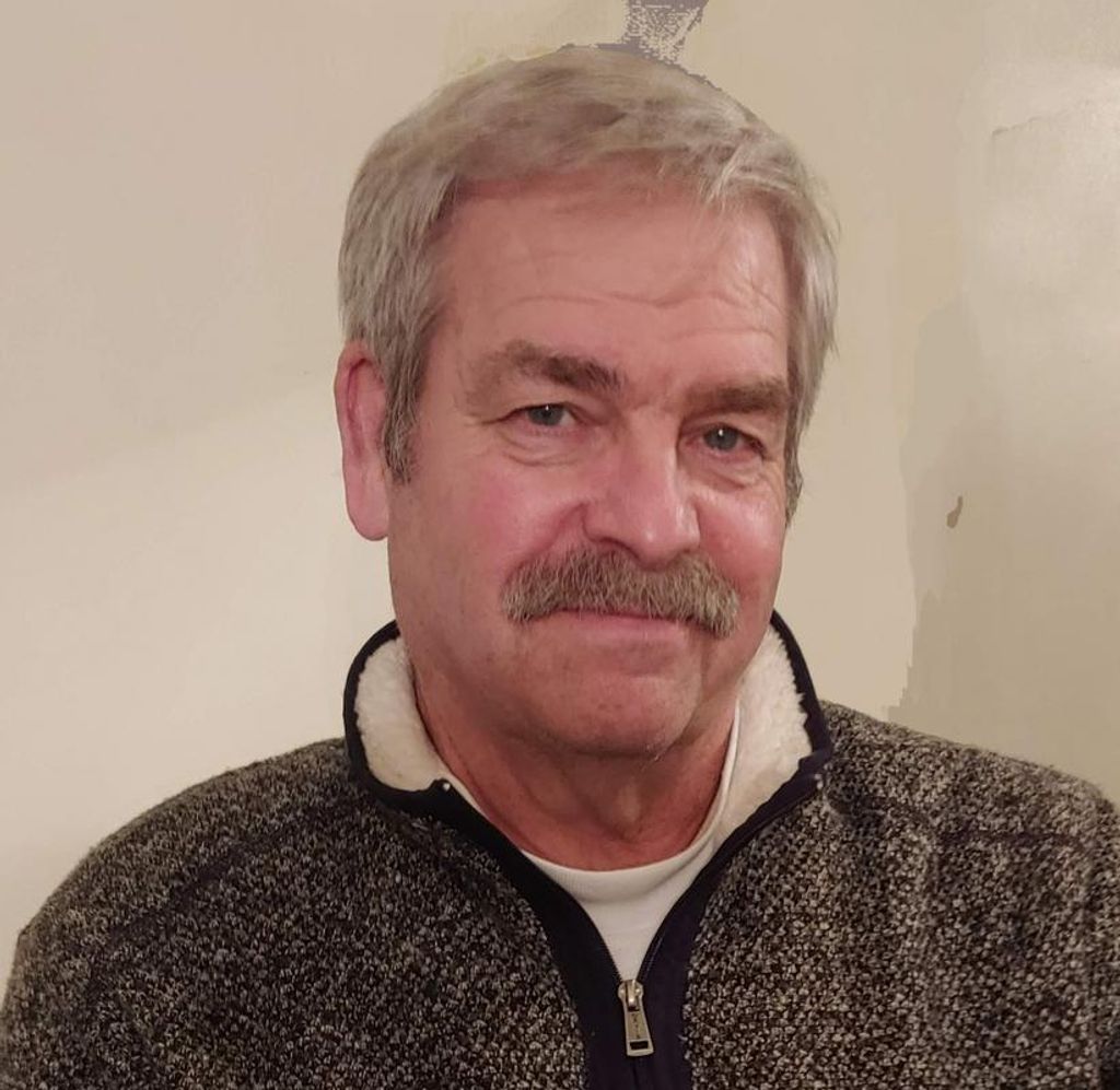 Steven Anthony Schmitt Profile Photo