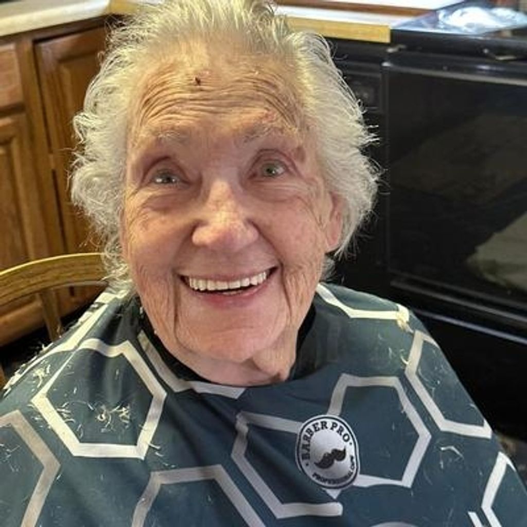 Viola M. Bennett Profile Photo