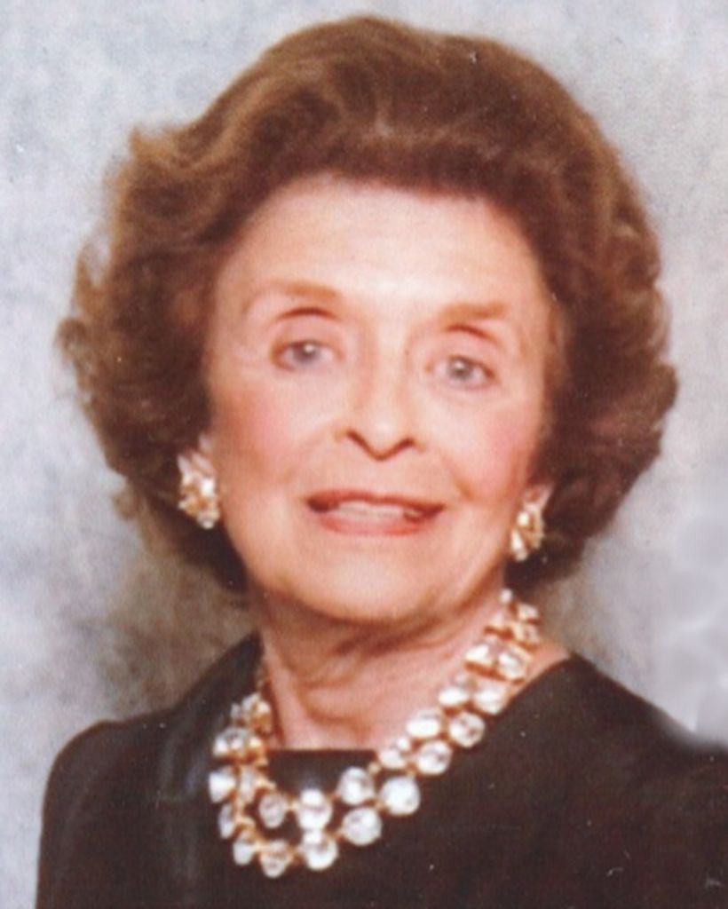 Joan Lodde McGee