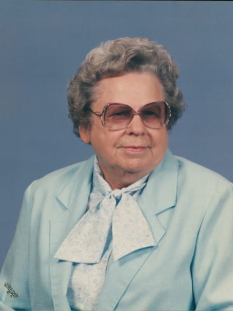Estelle Webb