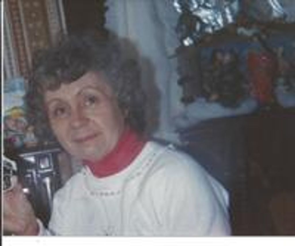 Sandra M (Sharpe)  Wellert