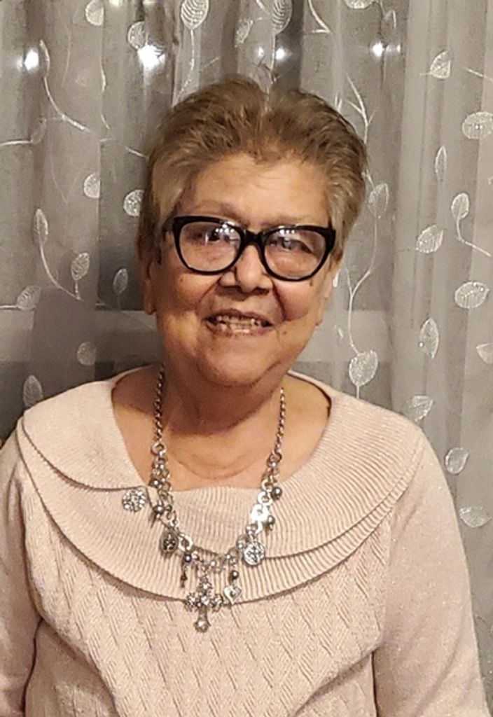 Julia Jardon Profile Photo