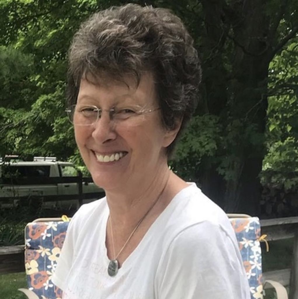 Juanita Louise Debolt