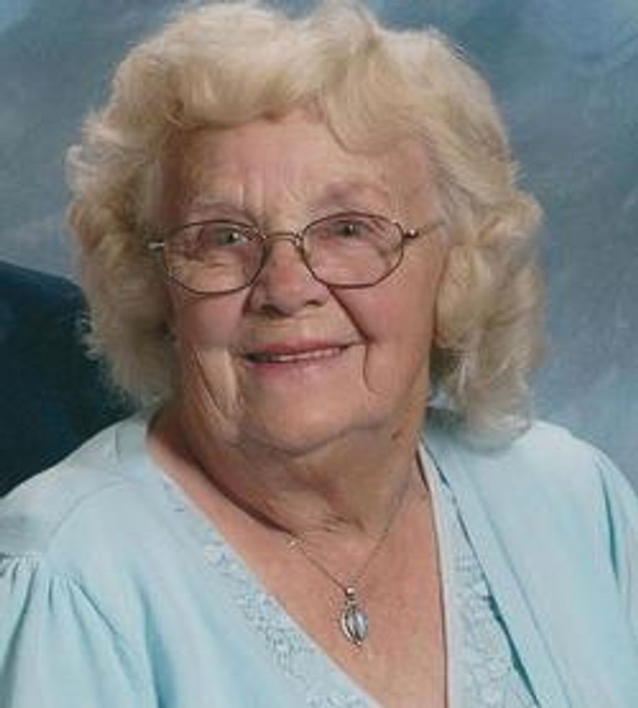 Lois Hopes Stoeckel
