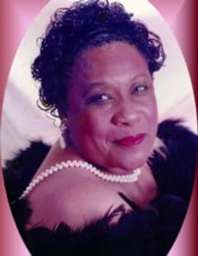 Mary Pearl Cox Profile Photo