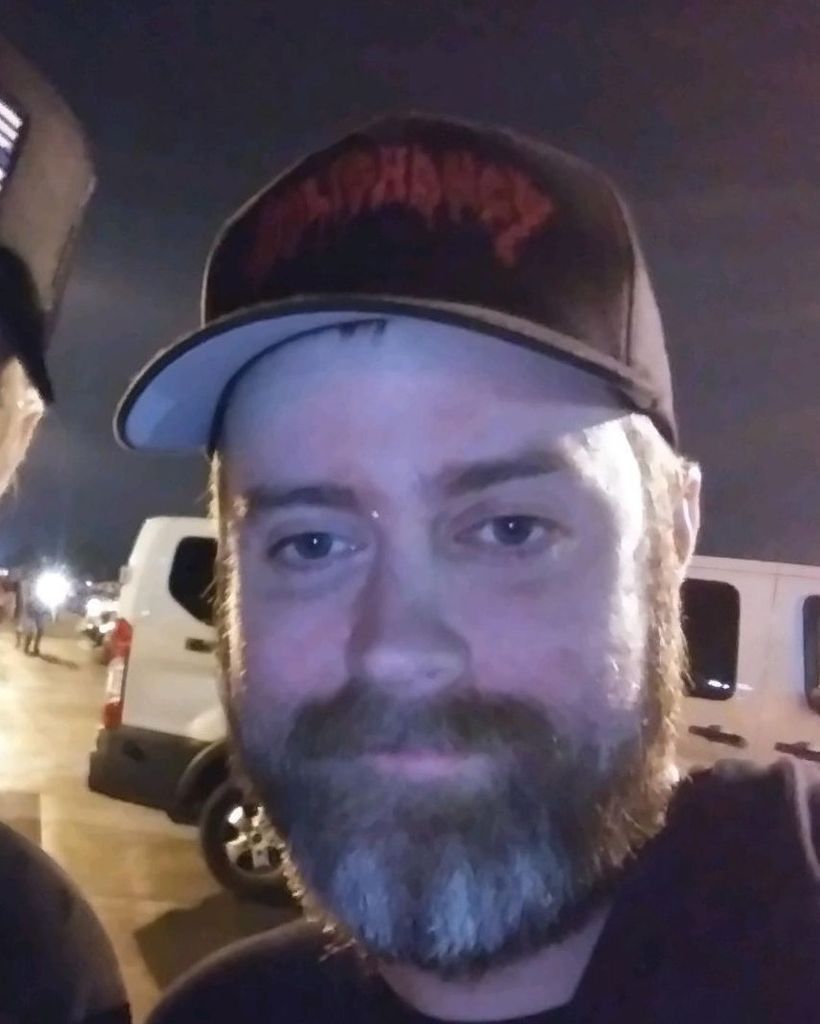 Dustin Gunia Profile Photo