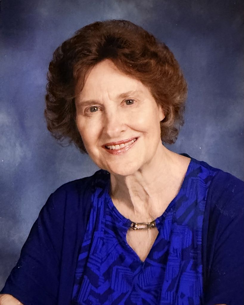 Eleanor Ostertag Profile Photo