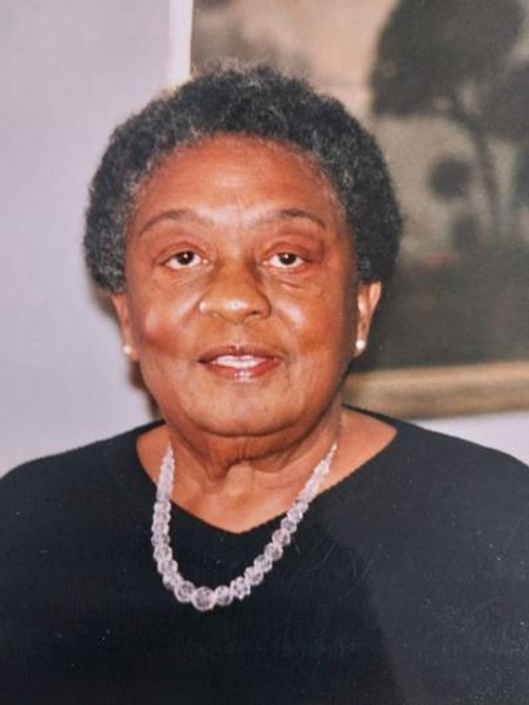 Geneva " Redwine" Deberry Profile Photo