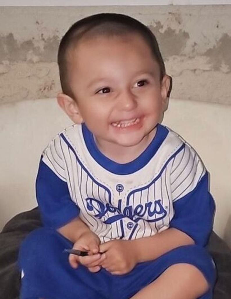 Johnny D Perez Profile Photo