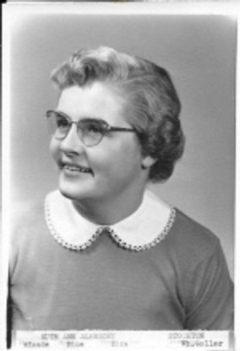 Ruth Ann Richtemeyer photo gallery thumbnail 94 of 102