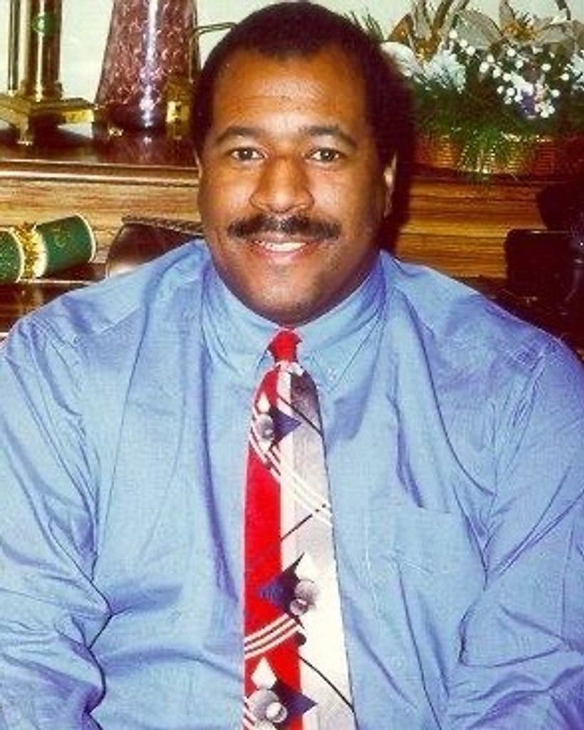 Winrow Henderson Profile Photo