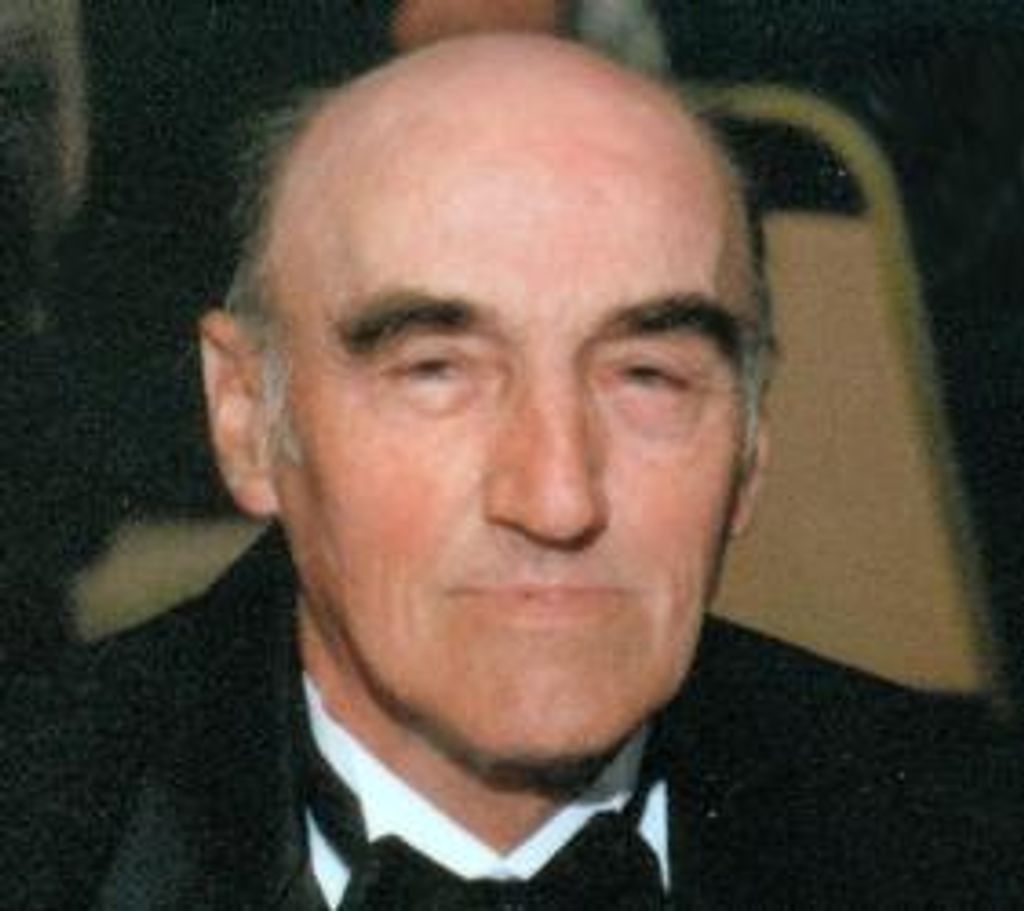 Donald E. Barlow