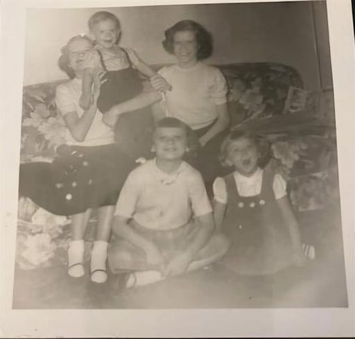 Linda Josephine Ward photo gallery thumbnail 11 of 124