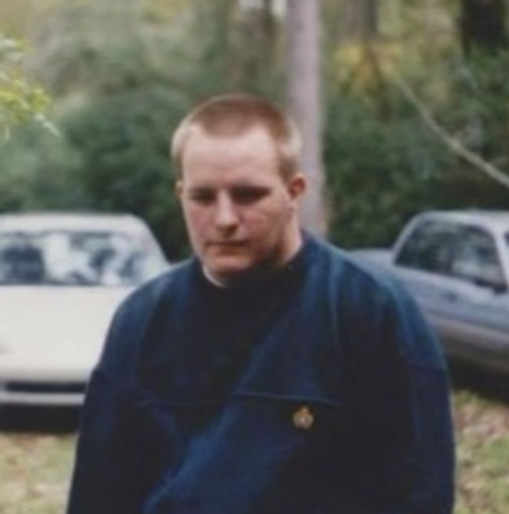 Aaron Michael Davis Profile Photo