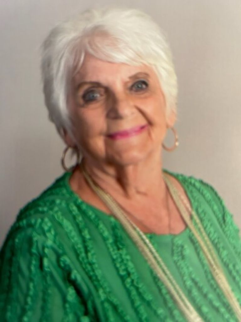 Loree Nadine Williams Profile Photo