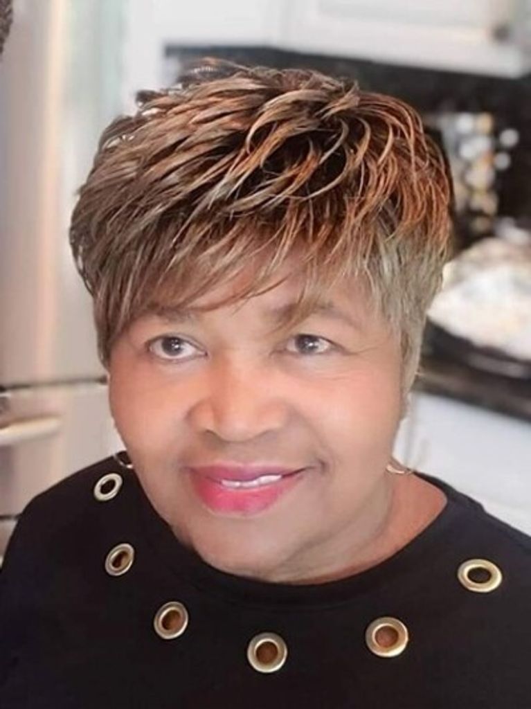 Mary L Grey Profile Photo