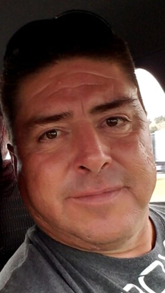 Andy Sandoval Profile Photo