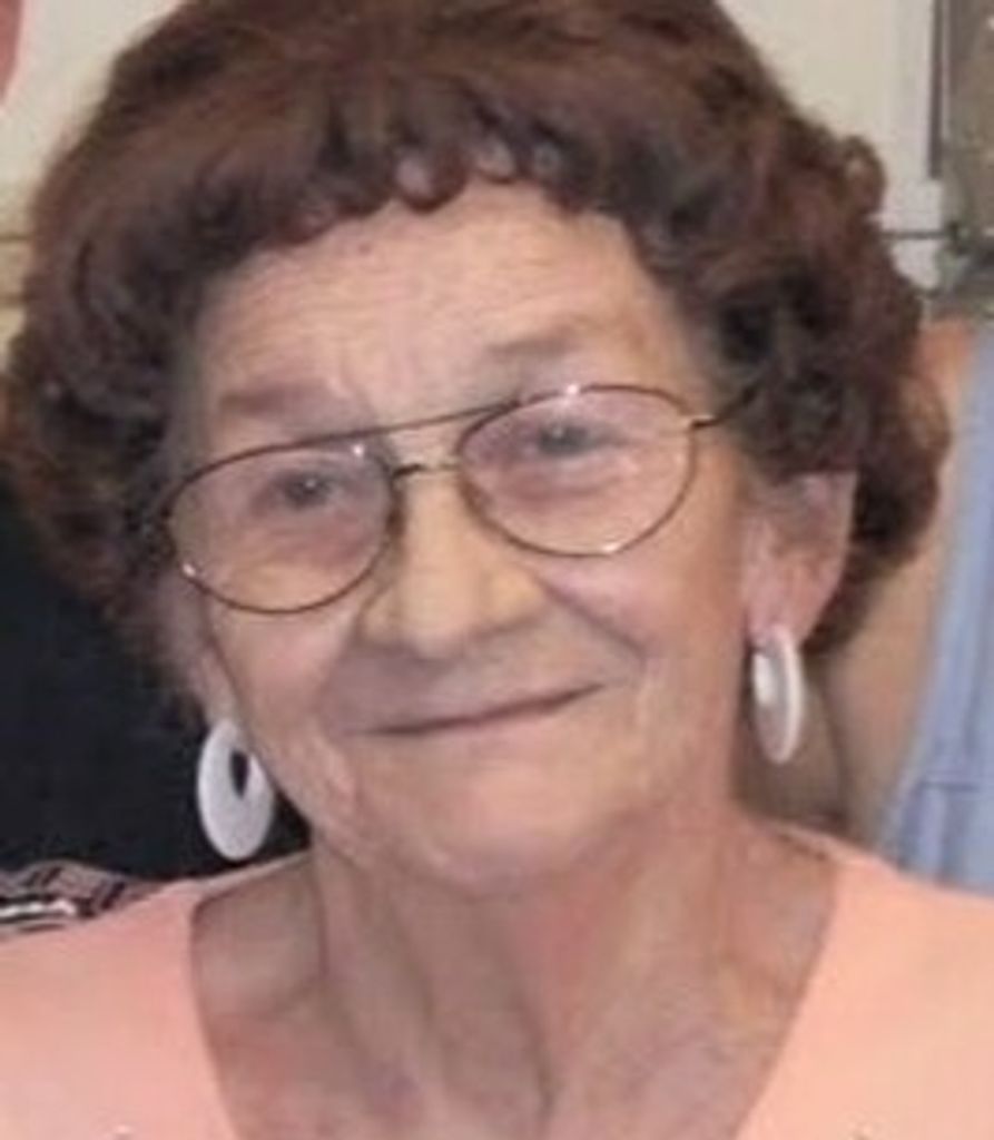 Elizabeth Whitehead Profile Photo