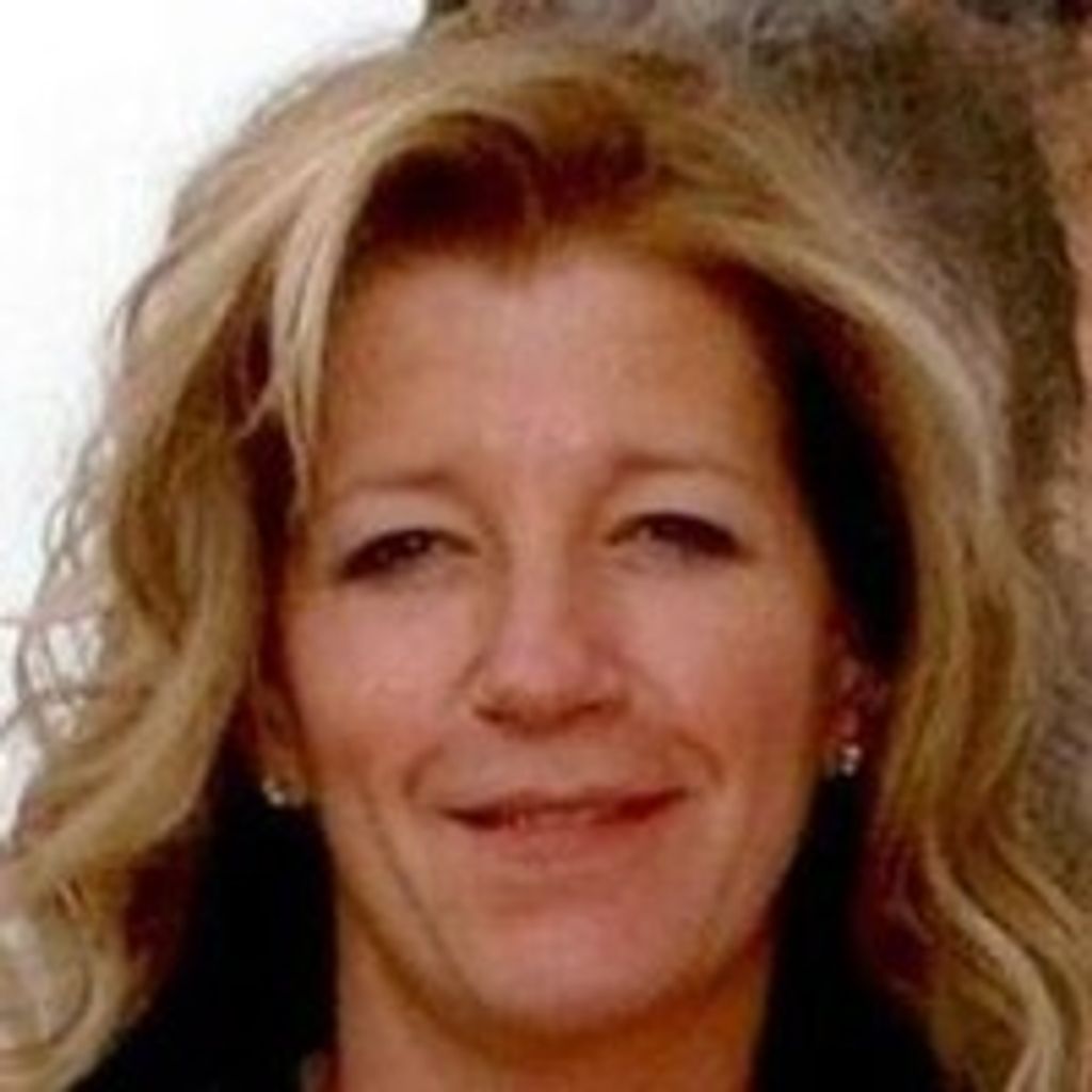 Laura D Roediger