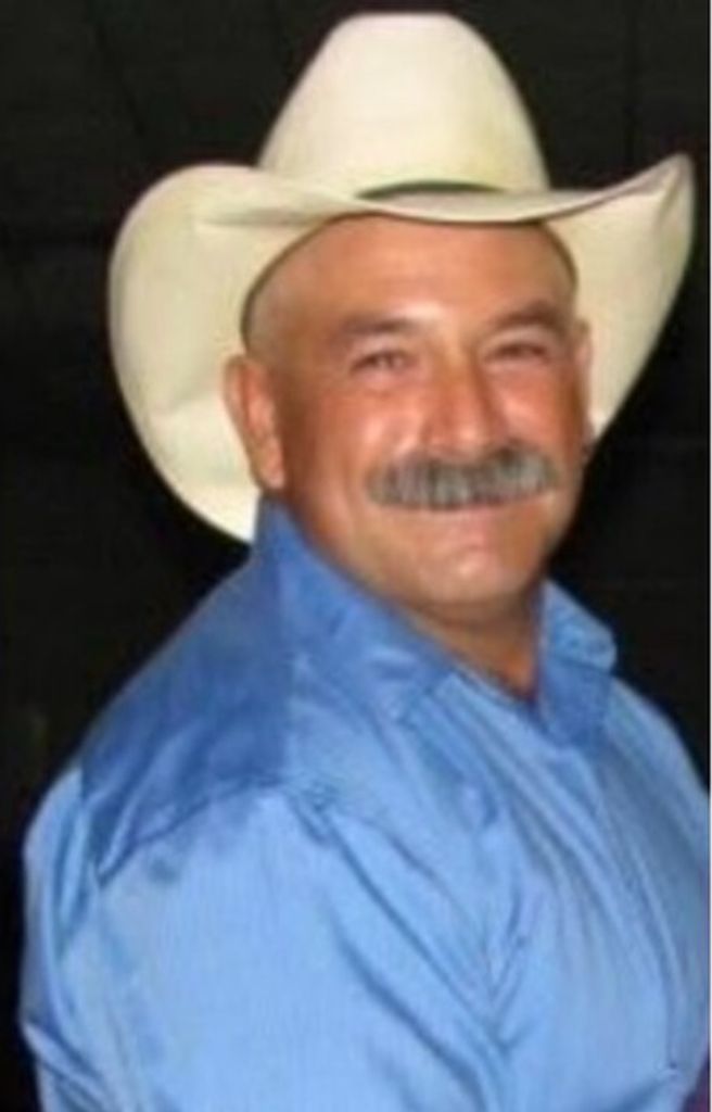 Juan Jose "Jj" Benavides Profile Photo