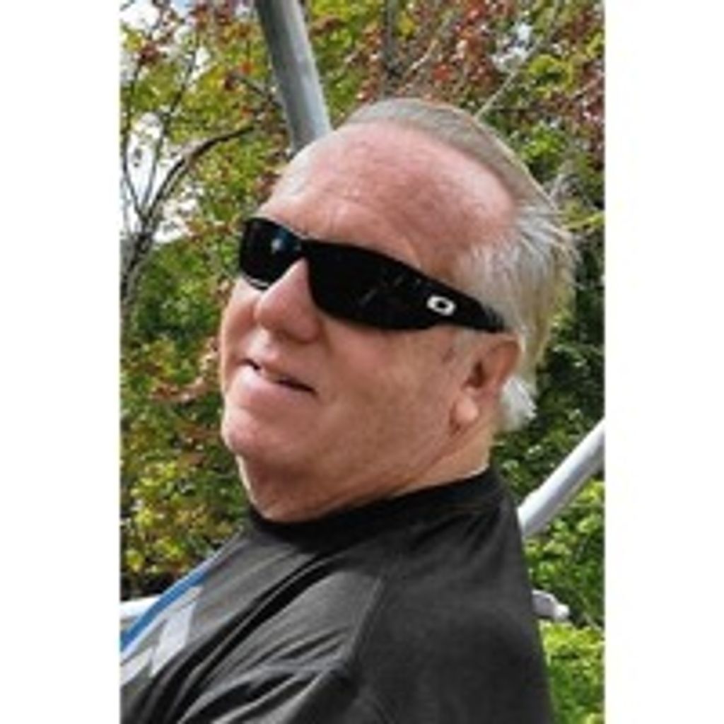 Larry R. Curry