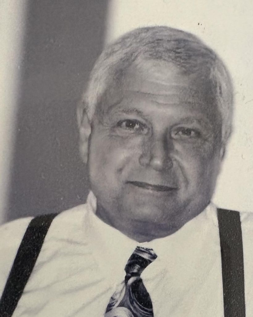 Bruce Robert Tate Profile Photo