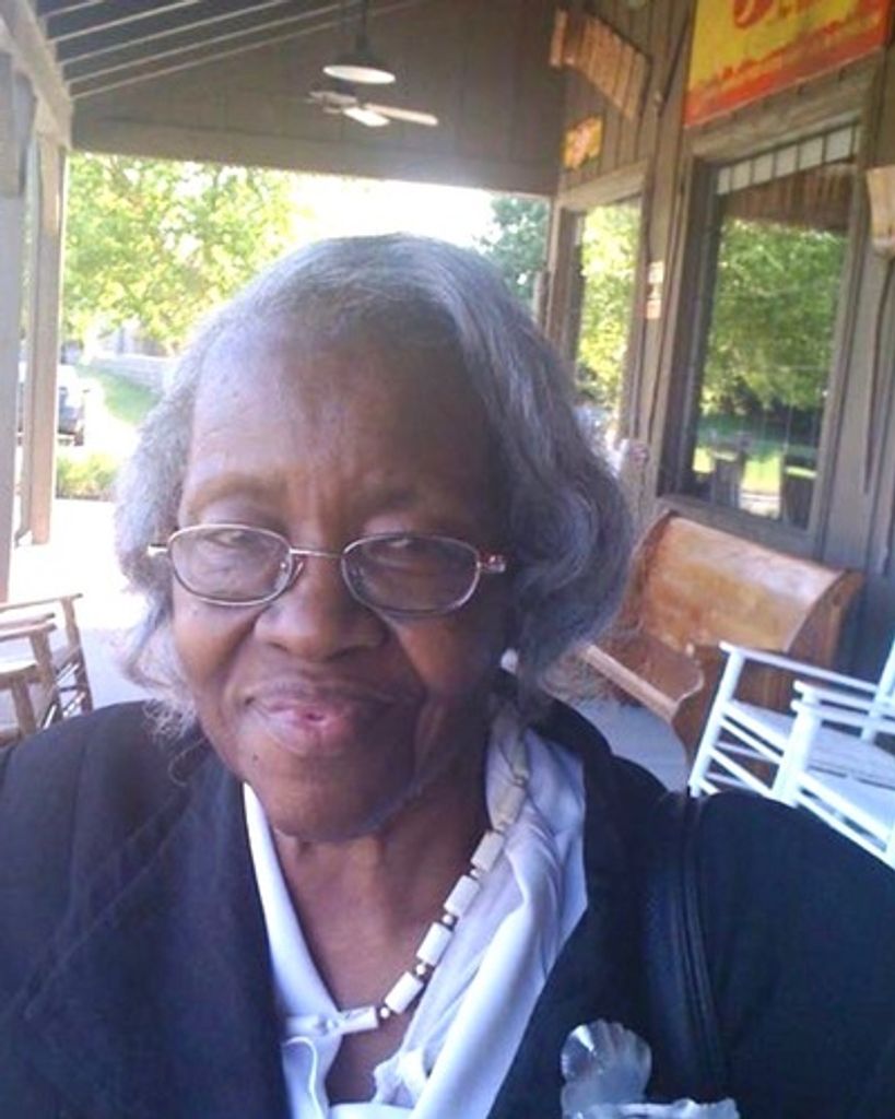 Alma Dowell