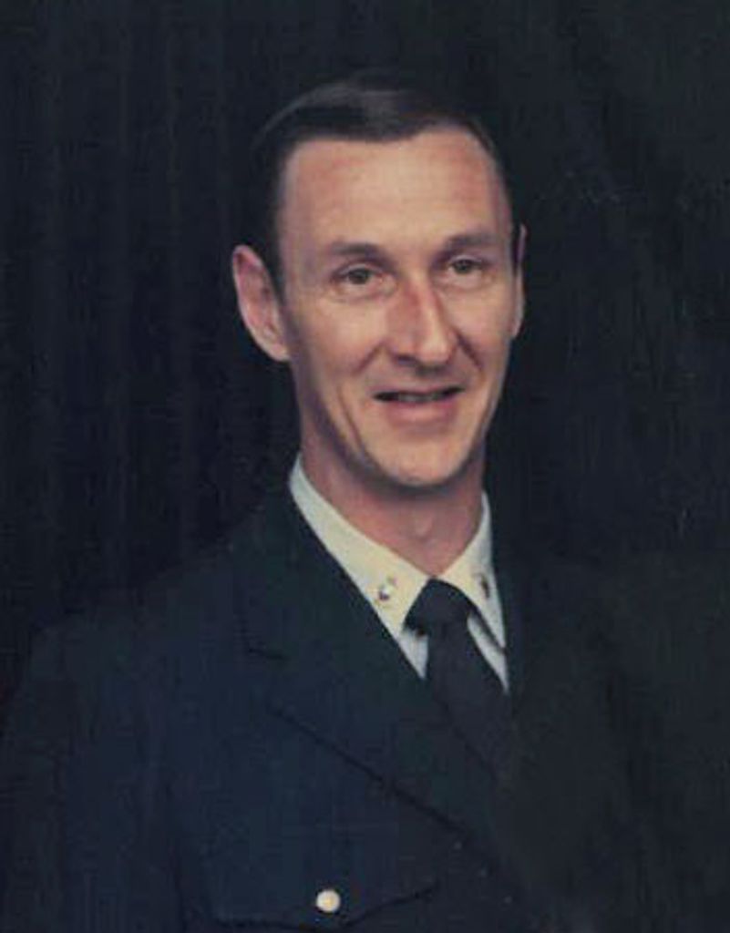 Robert "Bob" Grymes