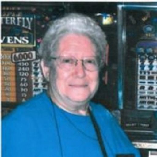 June Lavoune Basel Profile Photo