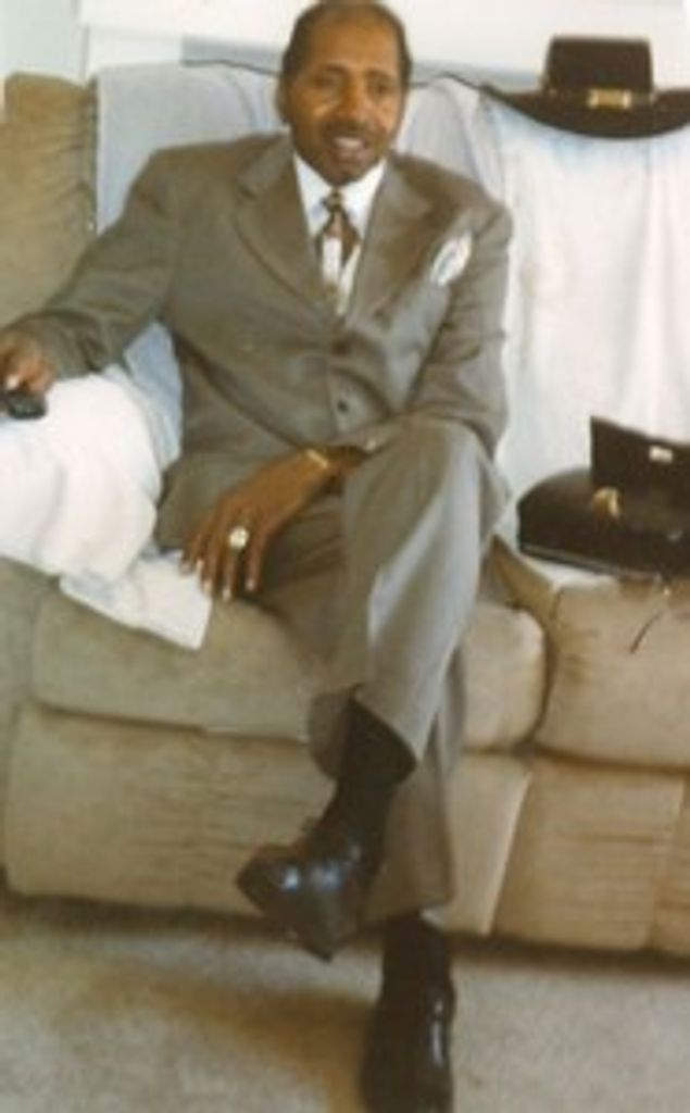 Lester Lee Harris Profile Photo