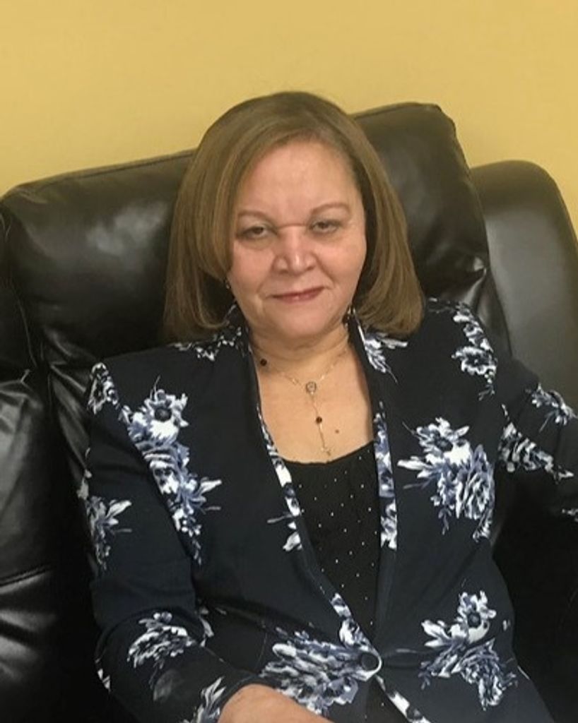 Isabel M Nunez